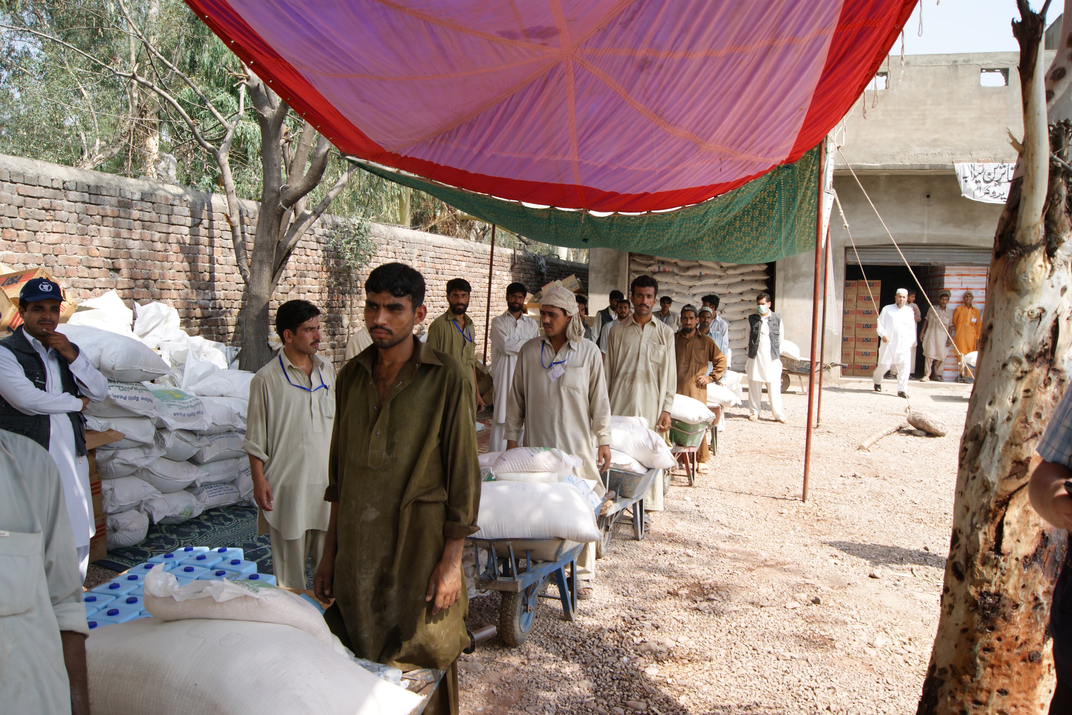 WFP 在巴基斯坦的食物分配