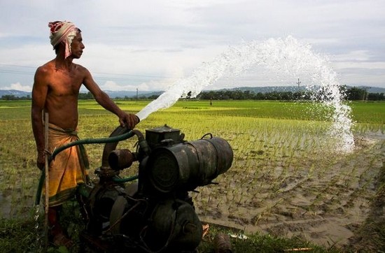 Bihar 現有的柴油機（Photograph by AP/Anupam Nath）